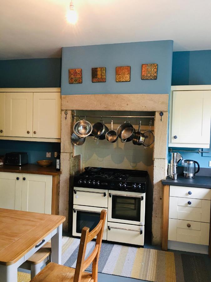 Beautiful Riverside Home, Hebden Bridge, Woodland Views, Sleeps 2 - 9 Екстериор снимка